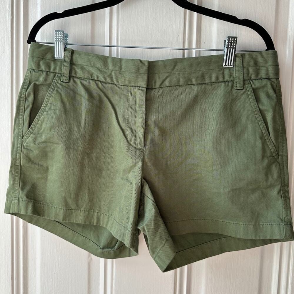 J. Crew Chino Womens Olive Green Shorts 4" Inseam - Size 8